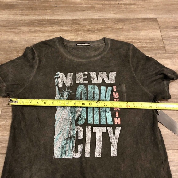 Peter Prince Collection NYC T-Shirt Medium Distressed Black Short Sleeve Pocket - Picture 7 of 12
